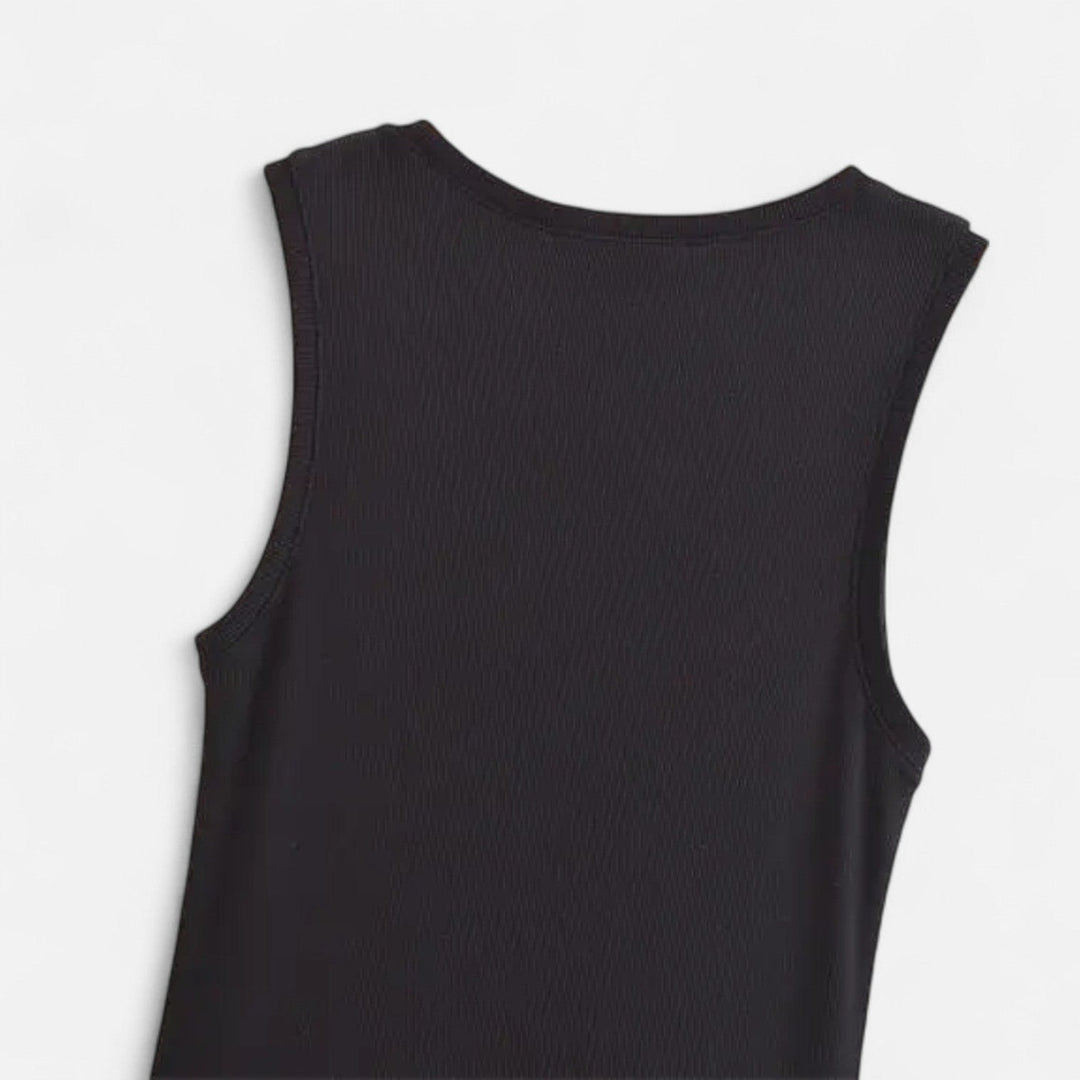 Belted Women&