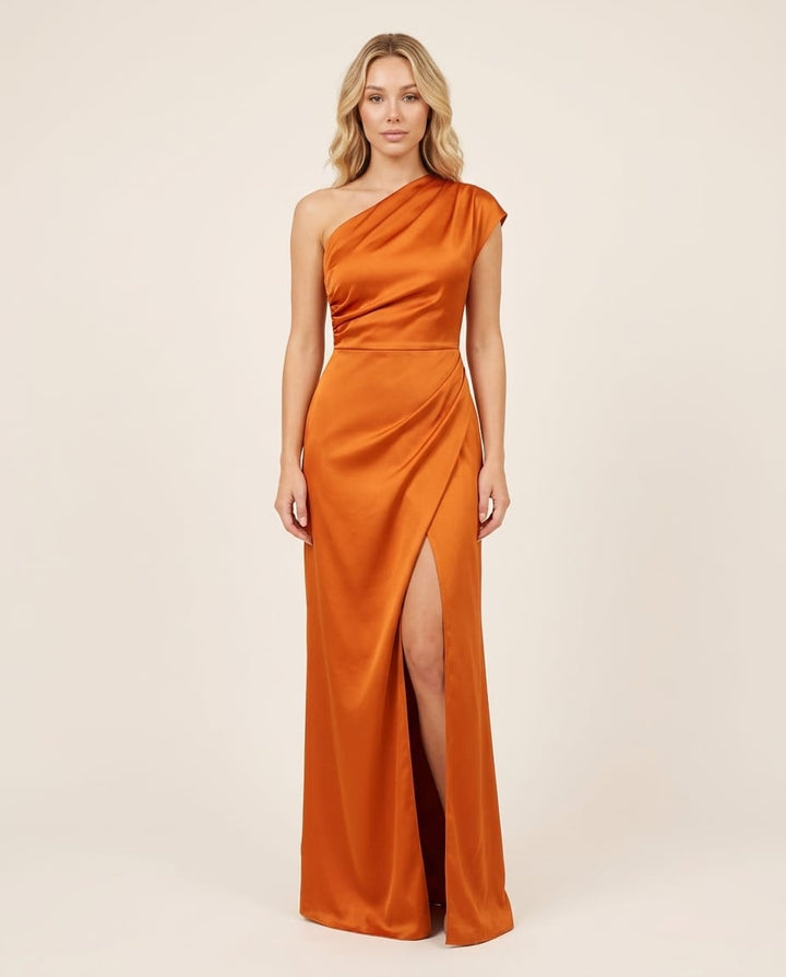 Chic One - Shoulder Maxi Dress - Elestira