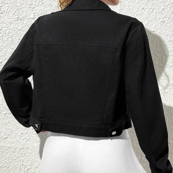 Cropped Elegant Women&