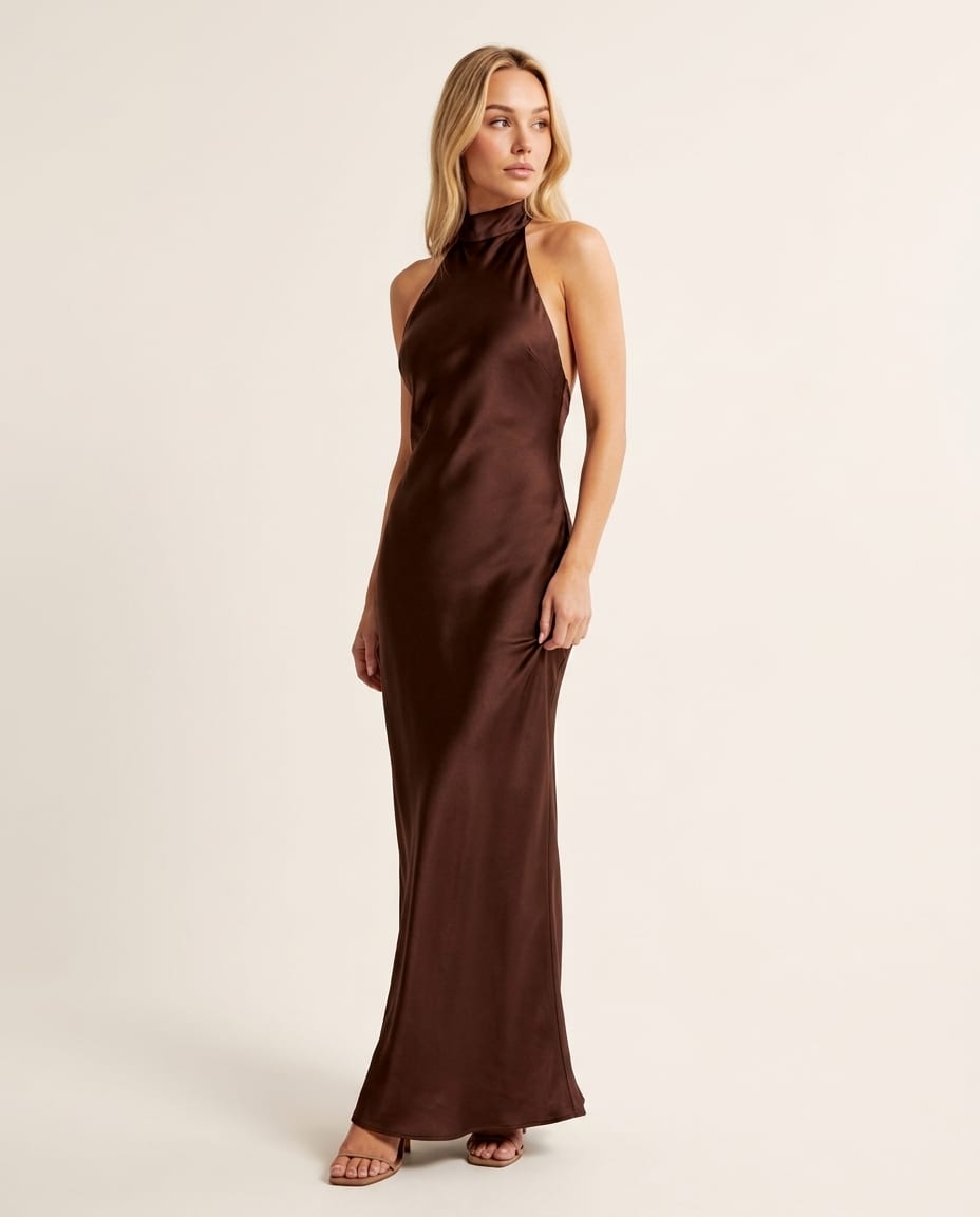 Sophisticated Velvet Midi Dress with Halter Neck - Elestira