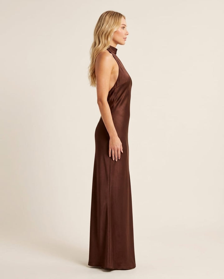 Sophisticated Velvet Midi Dress with Halter Neck - Elestira